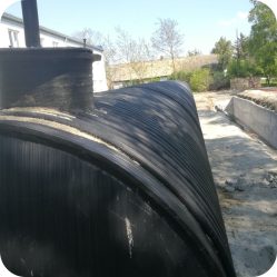 Horizontalni plastični rezervoari za vodu