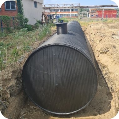 Protivpožarni plastični rezervoari